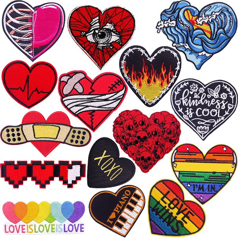 Embroidery Design Love - デザイナーパンクラブハートアイロン縫製刺繍バッジパッチ DIY Tシャツ帽子バックパック衣類アップリケステッカー