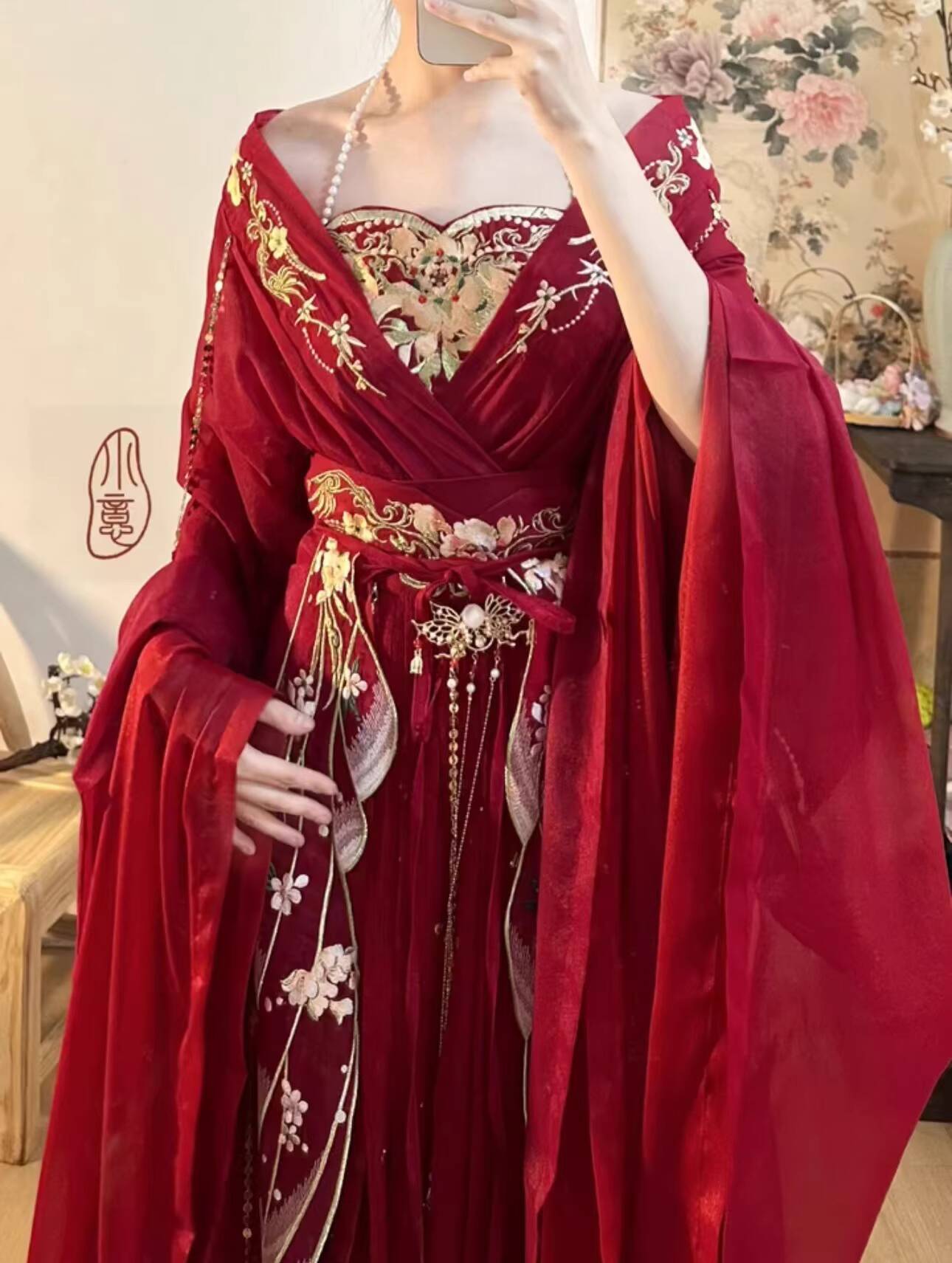 Embroidery Flower - 2025年ホットな国風花の女神レッド重工業刺繍トレーリング新魏晋南北方王朝漢服女性