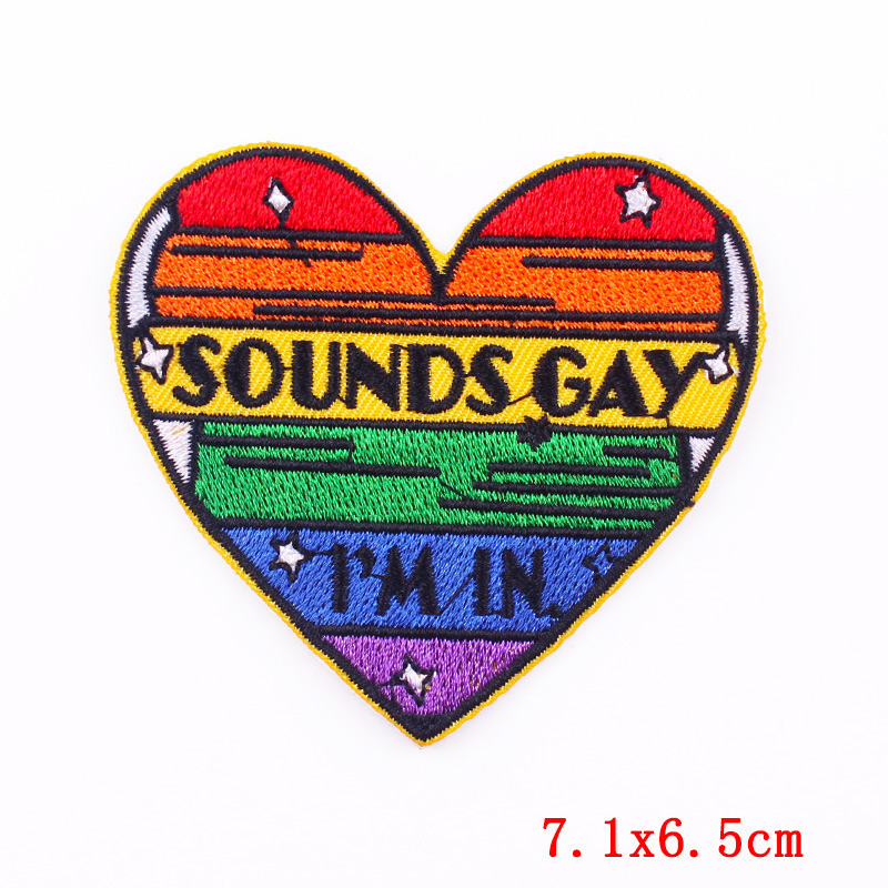 デザイナーパンクラブハートアイロン縫製刺繍バッジパッチ DI - Embroidery Design Love のレビューと価格