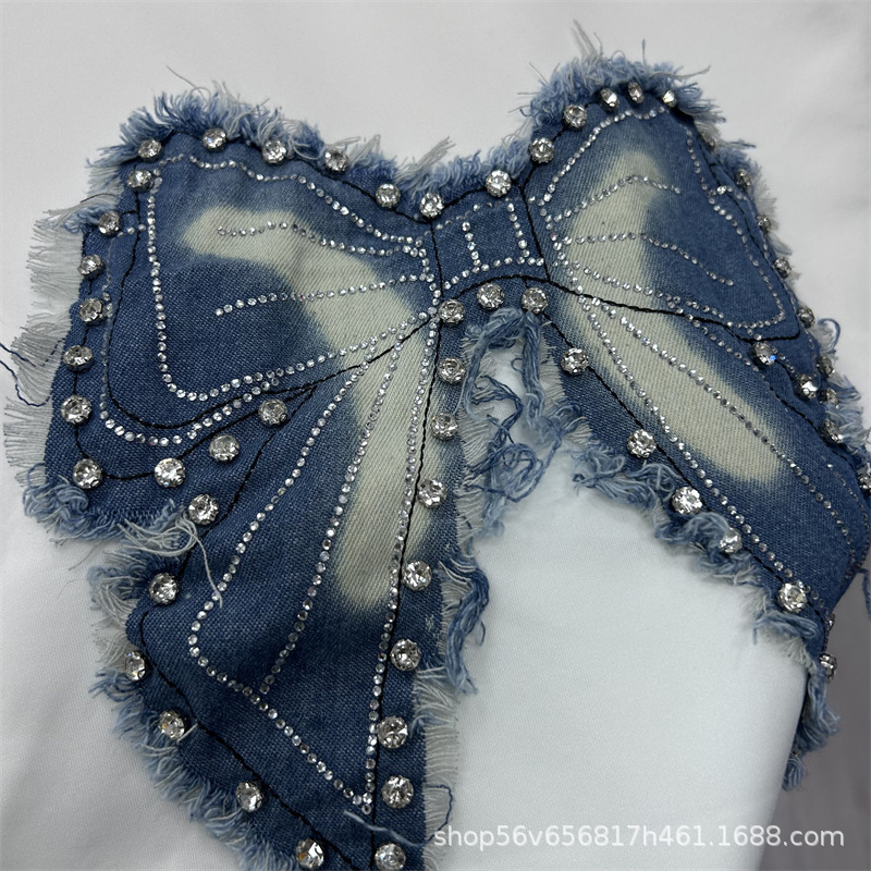春夏新作ゆったりレディースツーピースセット刺繍蝶柄白半袖Tシ - Embroidery On Jeans のレビューと価格